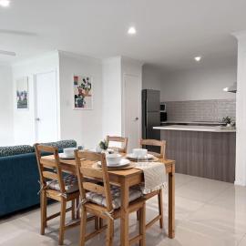 2 Bedroom Self-Contained Accommodation with Aircon, hotel a Bellbird Park