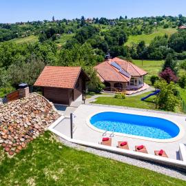 Nice Home In Varazdin Breg With Sauna, Hotel in Varaždin Breg