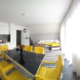 Apartmani Romansa Perucac, хотел в Перучац