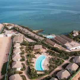 La Crique Nature & Spa، فندق في دخلة
