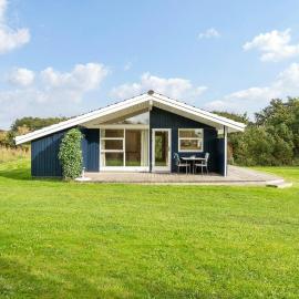 Holiday Home Månevej, Hotel in Knebel