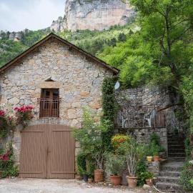 La grange, gîtes de france 3 personnes à la caze, hotel a Saint-Pierre-des-Tripiers