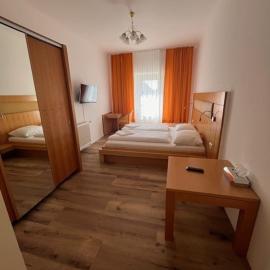 Hotel Post 17, hotel u gradu 'Braunau am Inn'