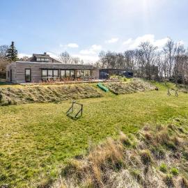 4 Bedroom Beautiful Home In Knebel