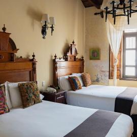 Casa Noble Hotel