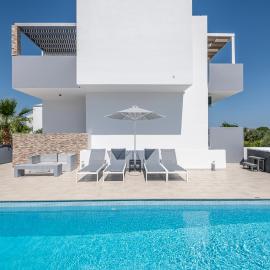 Asteria Pearl Villa 1 with Jacuzzi