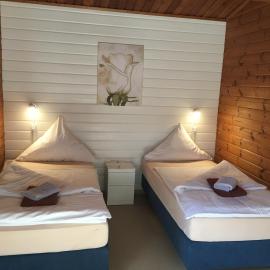 ABB Sportcenter Gänsefurth, Doppelzimmer ohne Küche, Standard Doppelzimmer mit Küche, Hotel in Hecklingen