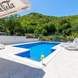 Holiday home Jelena with private pool