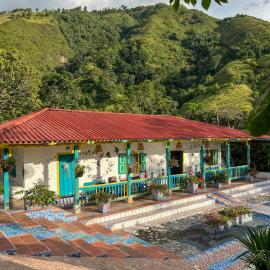 Biohabitat Entre Montañas, hotel a Gigante