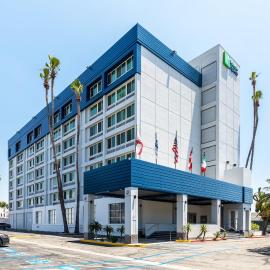 Holiday Inn Express Van Nuys by IHG, hotel in Van Nuys