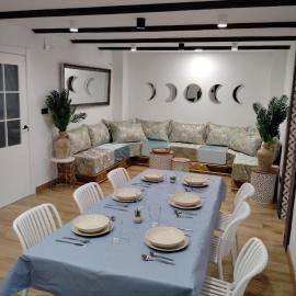 La BUHARDILLA DE CHARLIN, hotell sihtkohas Casas de Ves