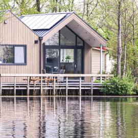 Cozy Home In Oosterwolde With Sauna, hotel en Oosterwolde
