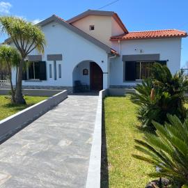 Villa do Monte, hotel in Porto Moniz