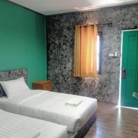เซราะกราว บูติก รีสอร์ท Sohground Boutique Resort، فندق في Prakhon Chai