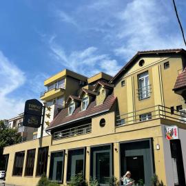Topaz Boutique: Cluj-Napoca şehrinde bir otel