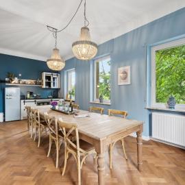 Große Altbau Wohnung I 3 Schlafzimmer I 2 Terrassen I Zentral I 8 Personen, hotel en Bad Kreuznach