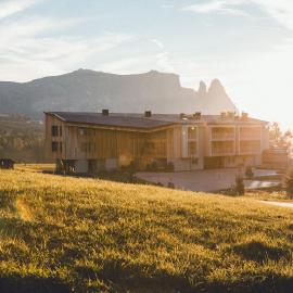ICARO Hotel, hotel in Alpe di Siusi