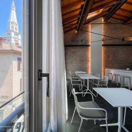 Canalchiaro 13, Hotel in Modena