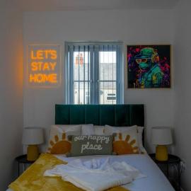 Free Parking, Families, Short Stays - Durham