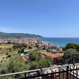 Casa Panorama, hotel in Diano Marina