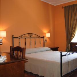 Al Giumani, hotel a Mammola