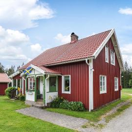 Cozy Home In Ölsremma With Wifi, hotell i Ljungsarp