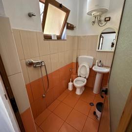 Guesthouse Bjeshka-11, hotel in Theth