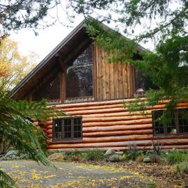 Ruapehu Log Lodge, hotel in Raetihi