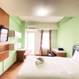 Minimalist Studio Apartment at Oxford Jatinangor By Travelio, hotelli kohteessa Sumedang