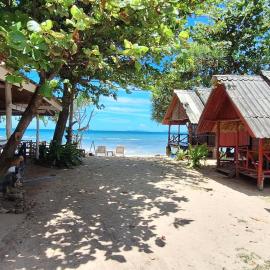Breizh Cape Beach Bungalows – hotel w mieście Ko Lanta