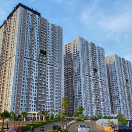 Viesnīca Tidy and Comfortable 2BR Tokyo Riverside PIK 2 Apartment By Travelio pilsētā Rawalembang