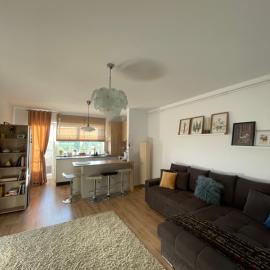 Serenity Suite, hotelli kohteessa Sînpetru