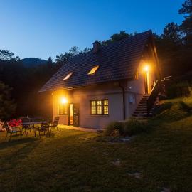 Domačija Marinč, hotel u gradu 'Kostel'