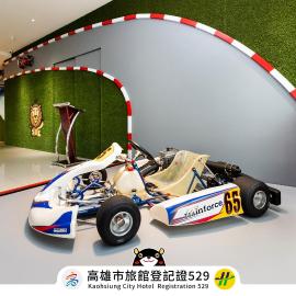 Holiday Garden Hotel SKM Park, hotelli kohteessa Kaohsiung