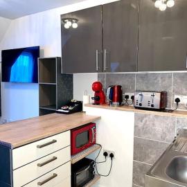 Crescent Loft Apartment - 1 bed