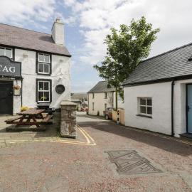 Llofft Penwaig The Herring Loft، فندق في سيميس باي