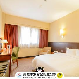 LA HOTEL- Liuhe Fusing, хотел в Каосюн