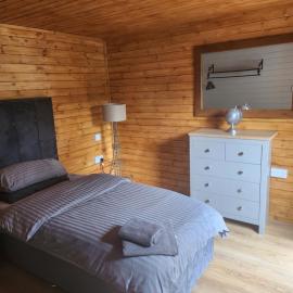 Southernwood - Garden Lodge 6, hotel in Didcot