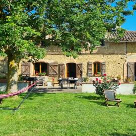 La Ferme de Menoun, Hotel in Thil