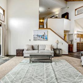 Oceanfront Oasis: Home Overlooking Pebble Beach!, hotel a Crescent City