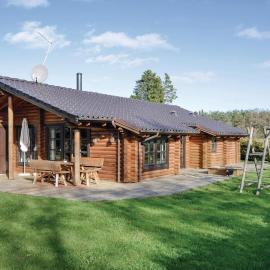 Holiday Home Lyngbjergvej Vi, hotel em Fjerritslev