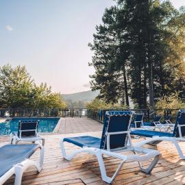 Lakefront Mountain View - 1 Bedroom Resort Suite