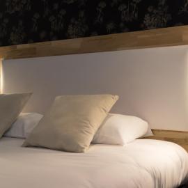 Brit Hotel Privilège Le Royal - Centre Gare, hotel a Troyes