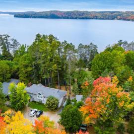 Muskoka Waterfront Retreat, hotel u gradu Dwight