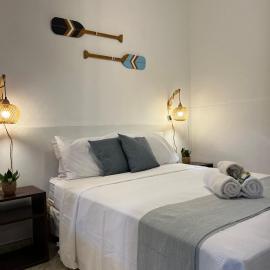 Alto Mar Ilha Grande Suítes, hotel in Abraão