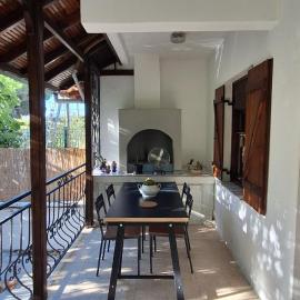 Summer house in Urla "Apartment 1", Hotel in Urla
