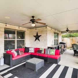 Covered Patio + Yard: Spacious Leander Home!, hotel in Leander