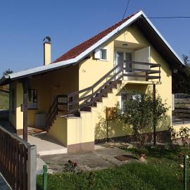 Holiday Home Dora, hotel a Zabok