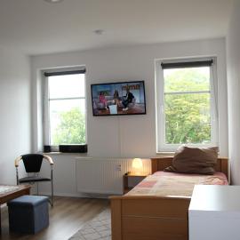 Pension 963, hotel v destinaci Crimmitschau