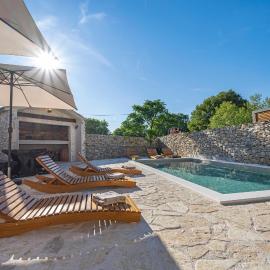 Hedonica house